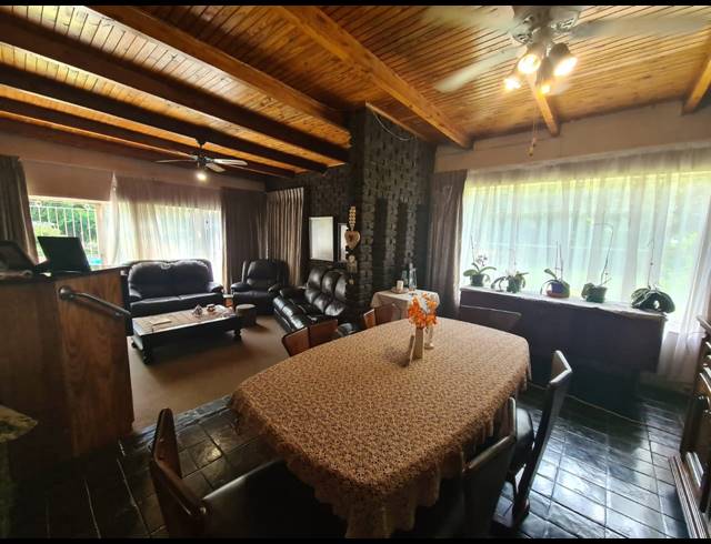2HA SMALLHOLDING FOR SALE IN MOOILANDE